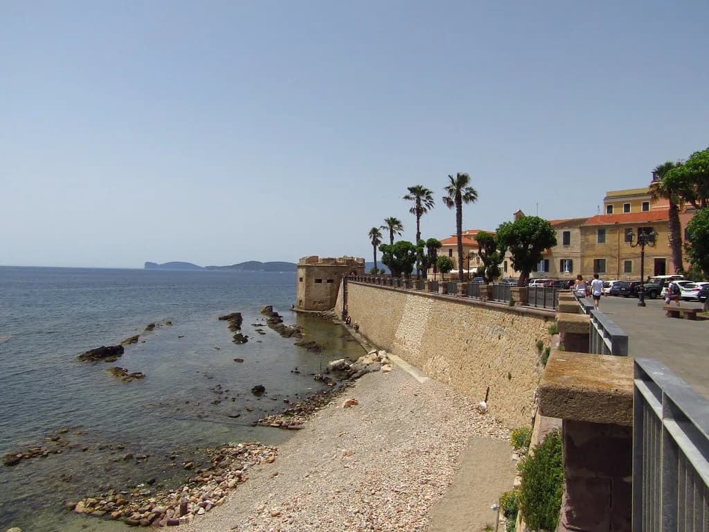 Best Beaches Near Alghero: A Practical Guide for Sardinia