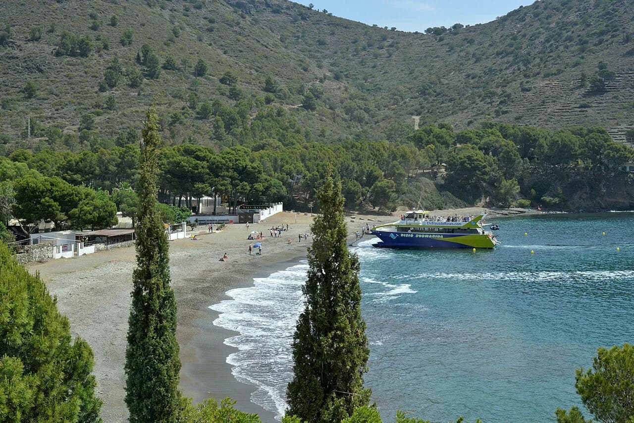 Cala Montjoi Girona Guide: Which Costa Brava Beach to Pick