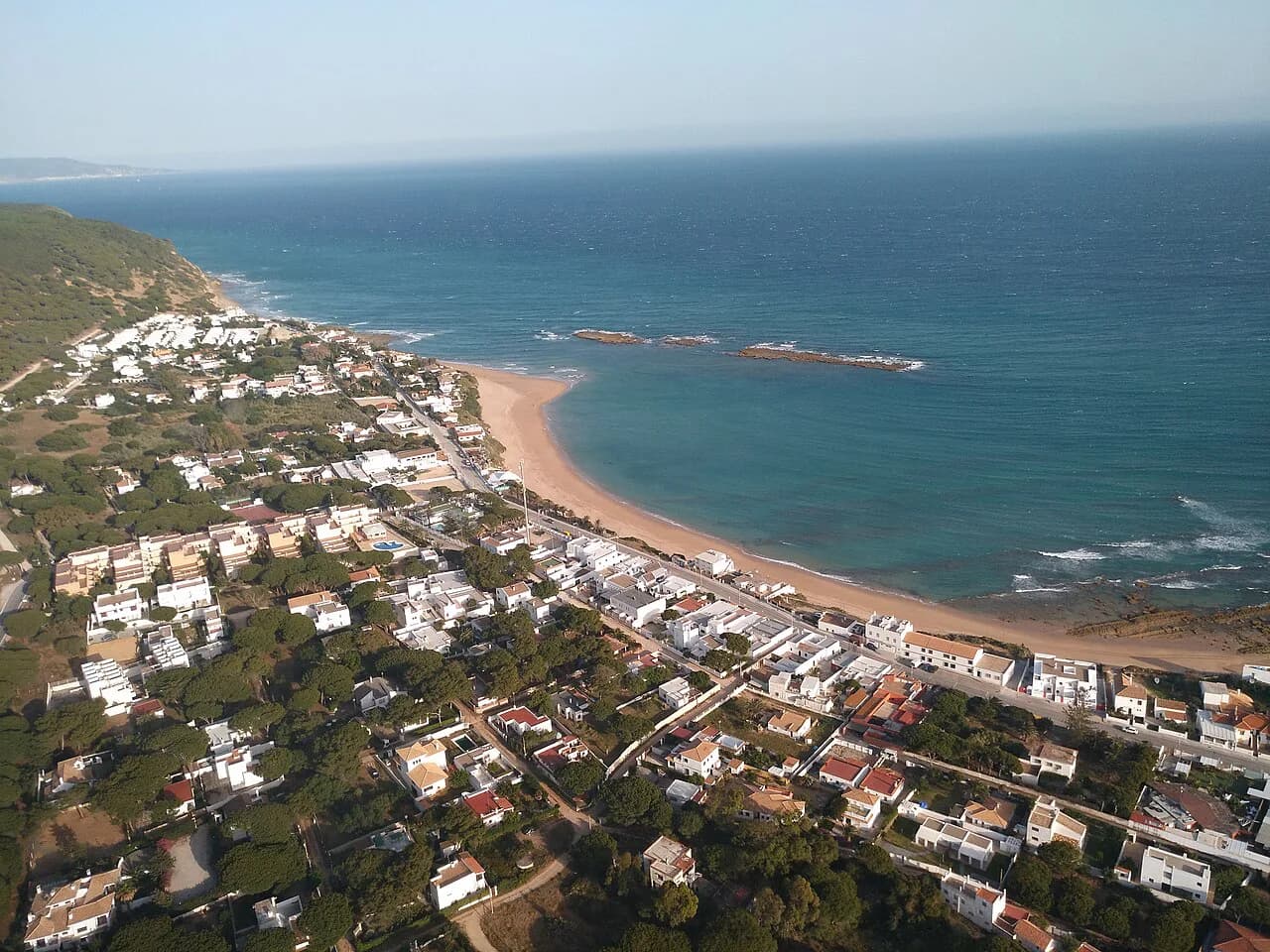 Canos de Meca Beach Guide: Costa de la Luz for Windsurfers