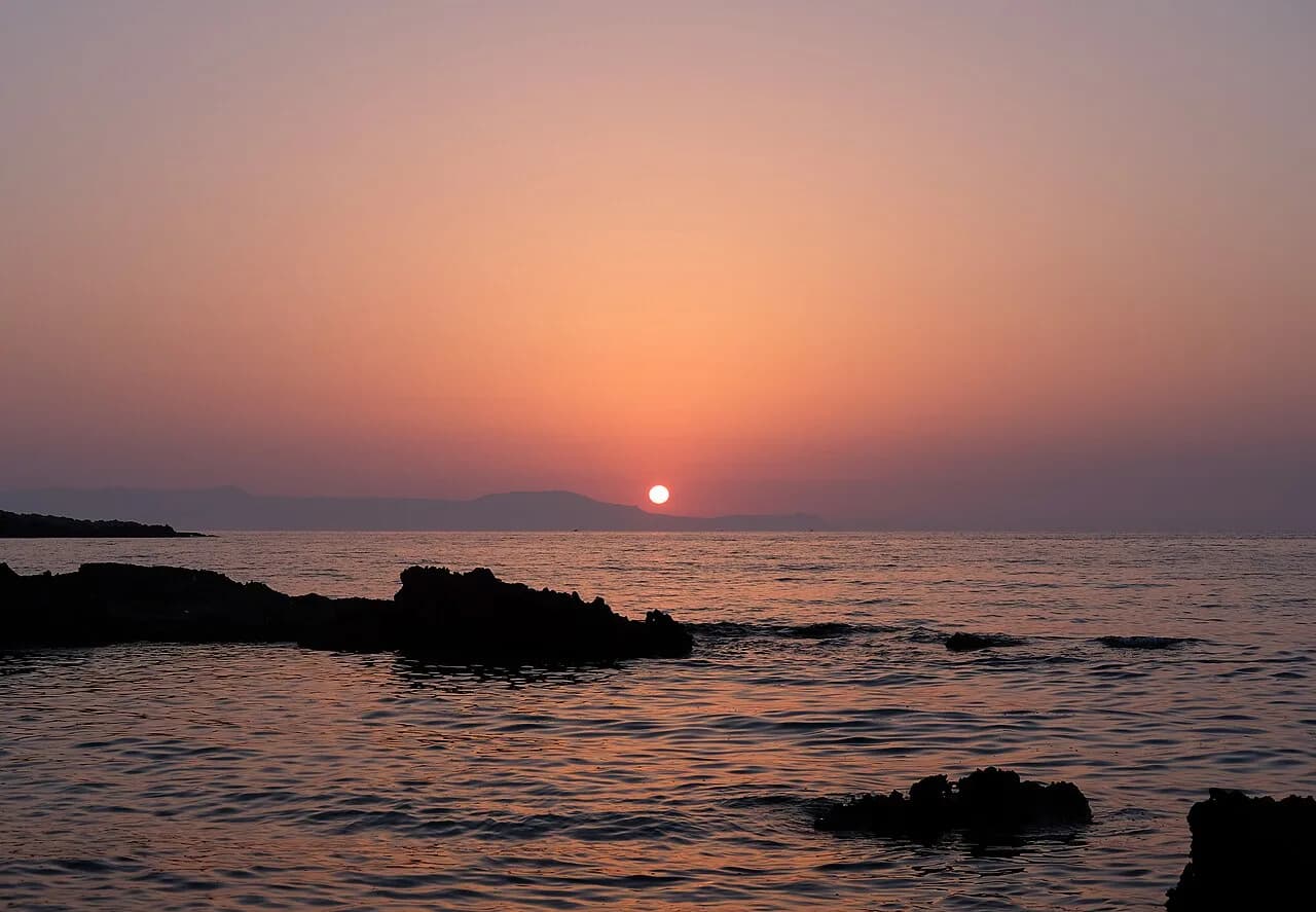 Chania Beach Clubs: Where to Spend a Sunbed Day