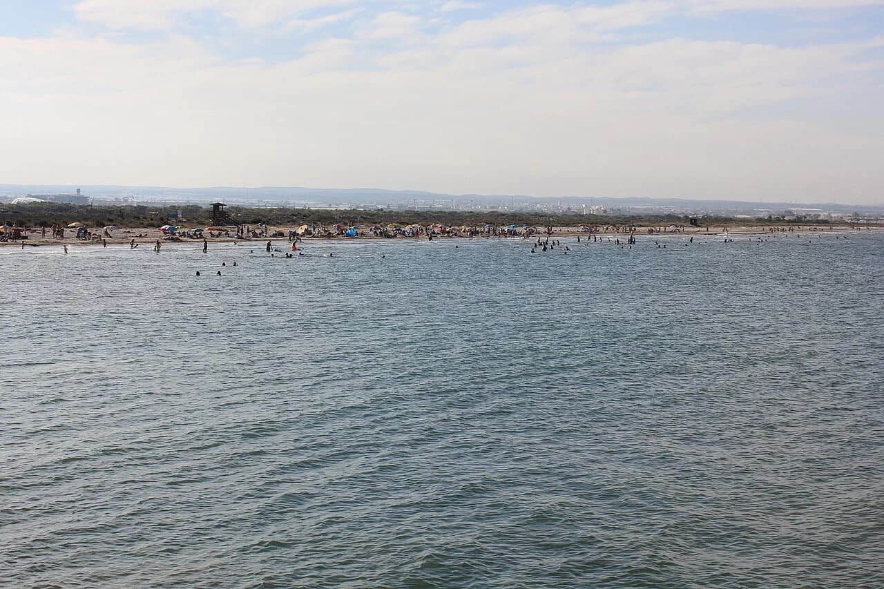 Costa Blanca Beaches: The Best Sands and Coves by Base