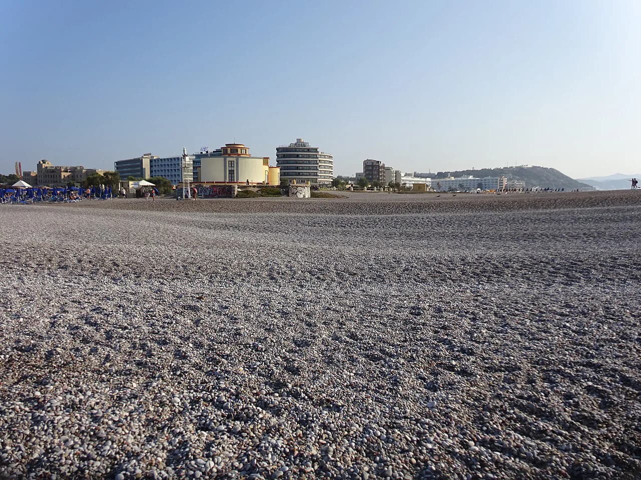 Elli Beach, Rhodes Town: Sand, Swimming and Facilities