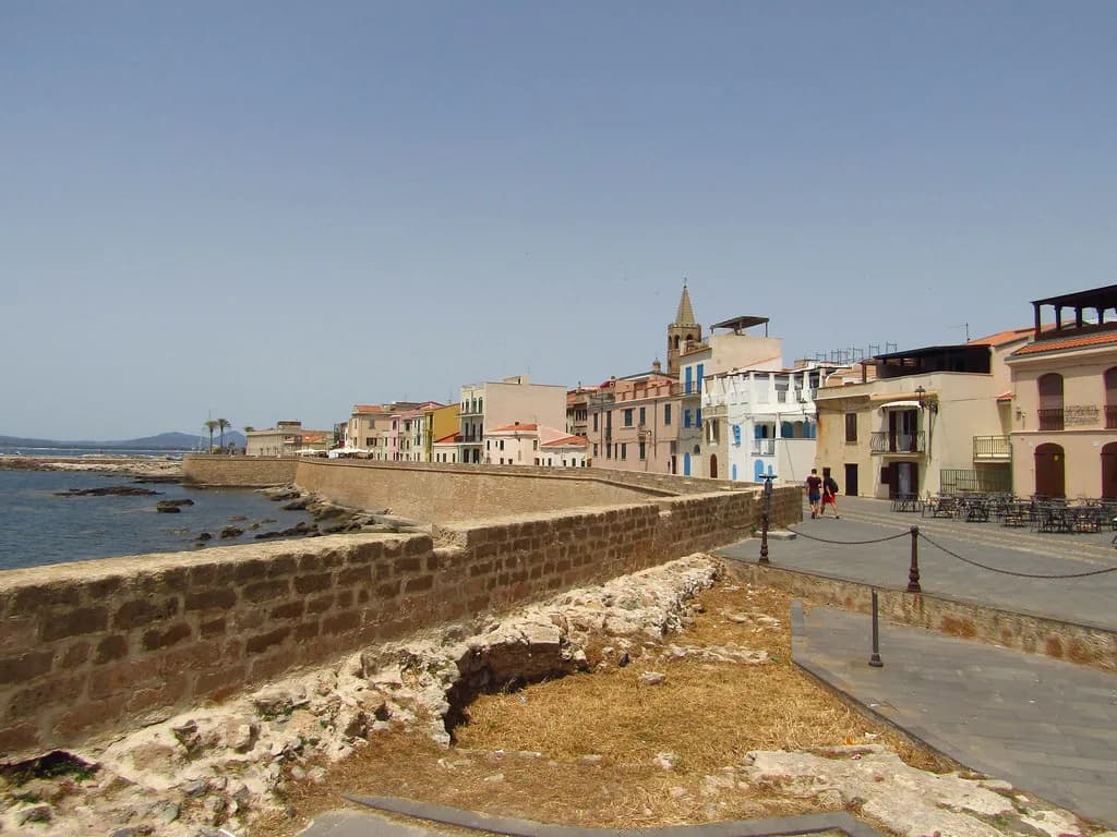 Lazzaretto Beach, Alghero: How to Get There and What to Expect