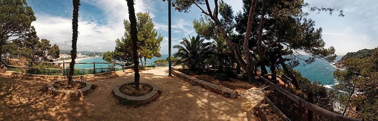 Lloret de Mar Beaches: Main Sands and Coves