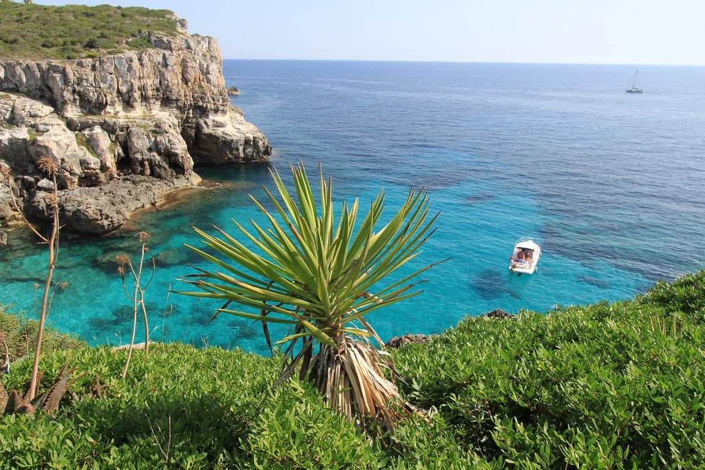 Menorca Nude Beaches: Naturist Coves and How to Reach Them