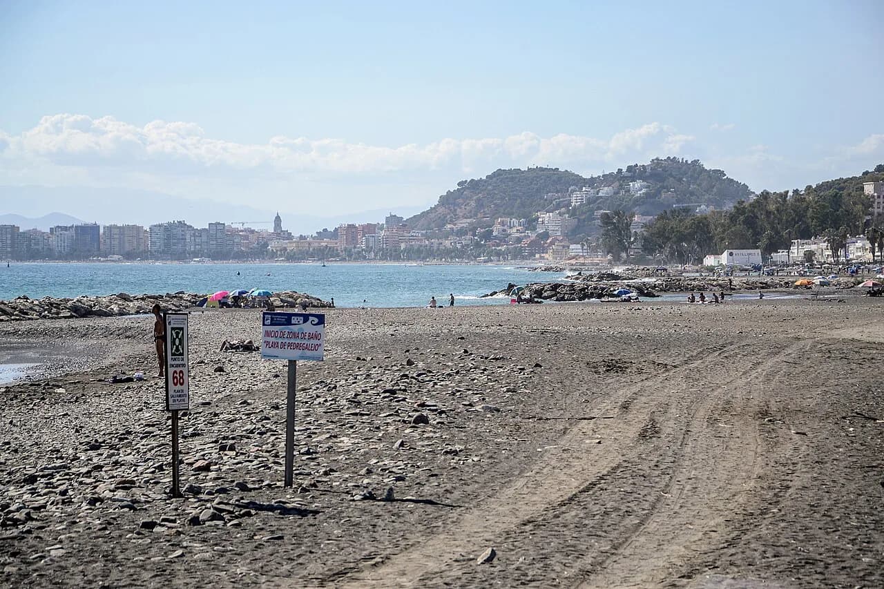 Pedregalejo Beach, Málaga: A Practical Beach-Day Guide