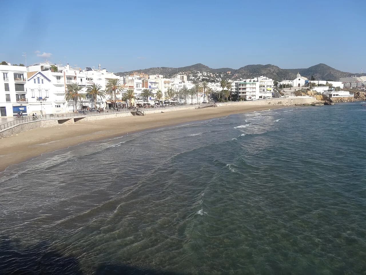 Platja de Sant Sebastià, Sitges: Beach Day Guide