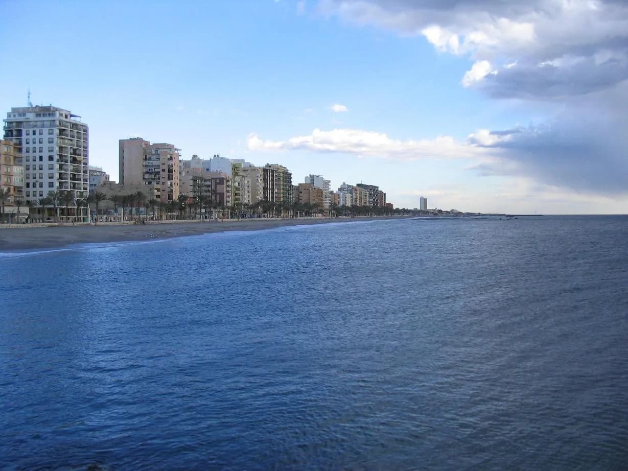 Playa del Zapillo, Almería: City Beach Guide for Travellers