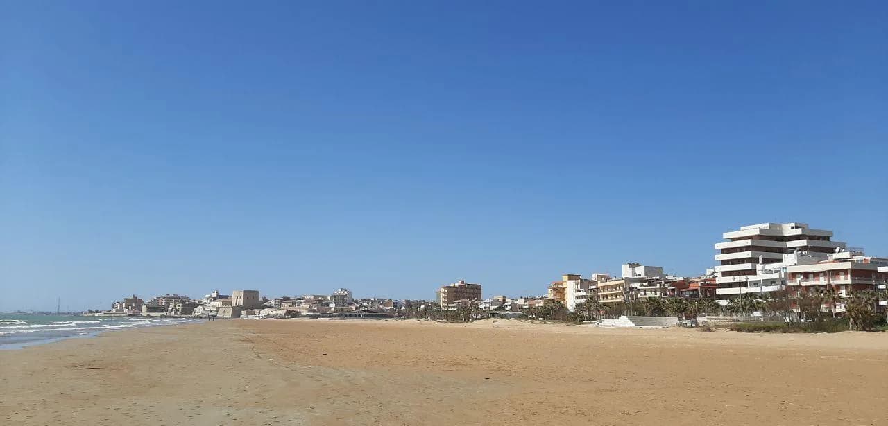 Pozzallo Beach, Sicily: Sand, Blue Flag Status and Getting There