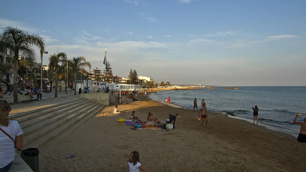 Ragusa Beaches: Which Sicilian South-East Coast to Choose
