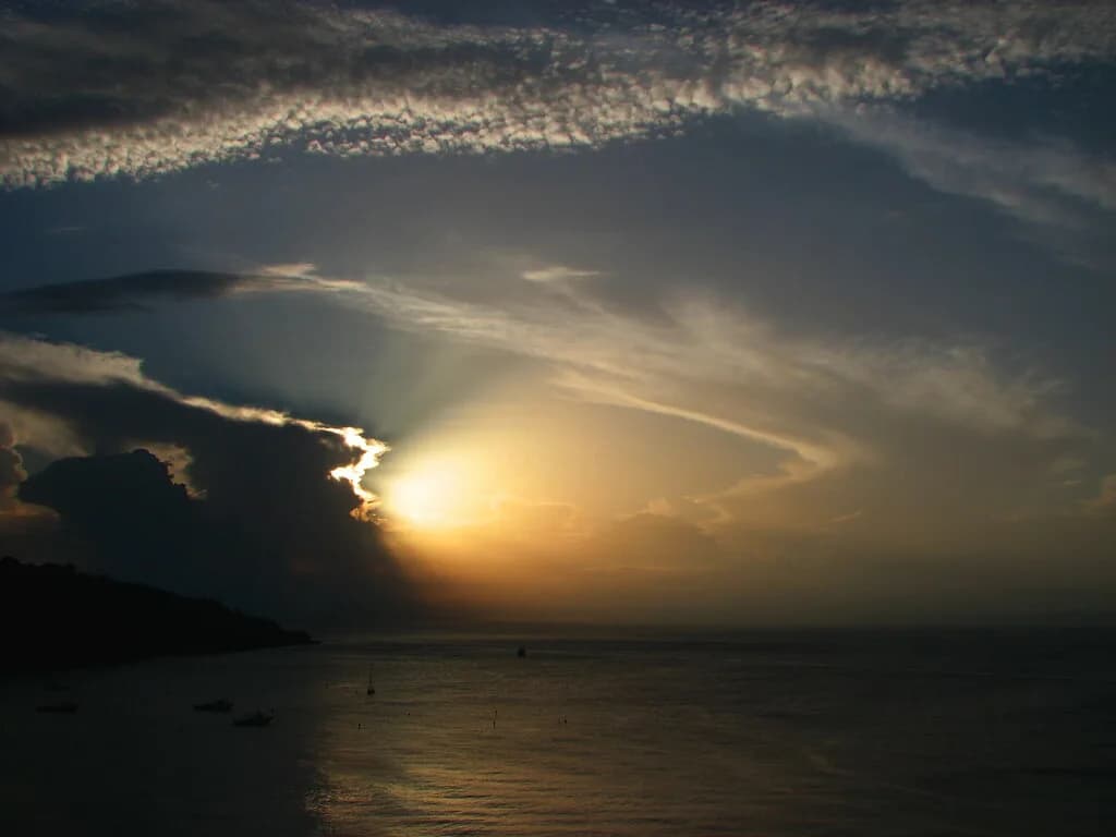 Sorrento Sea Temperature: When to Swim