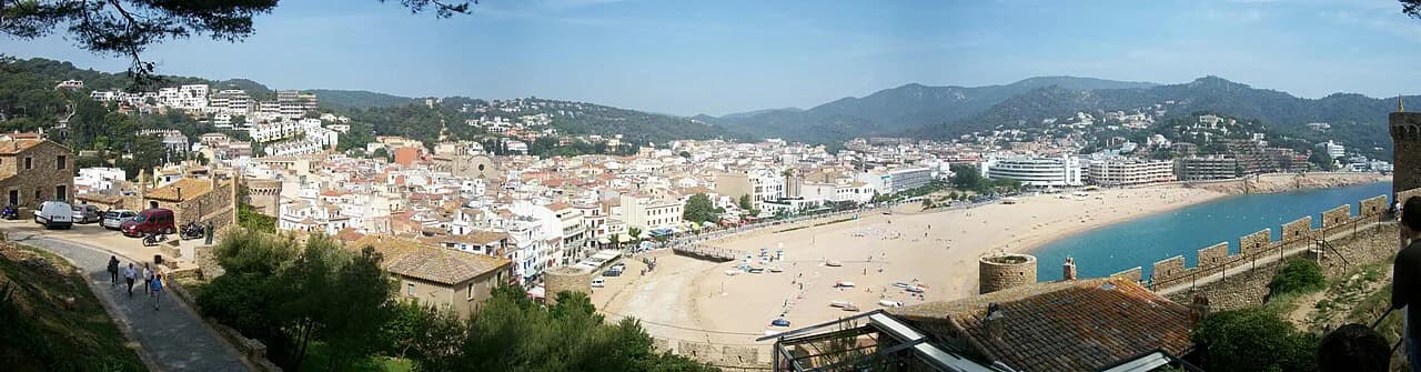 Tossa de Mar Beaches: Platja Gran, Mar Menuda and the Coves