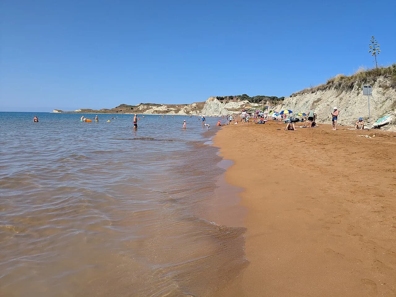 Xi Beach, Kefalonia: Red Sand & Clay Baths Guide