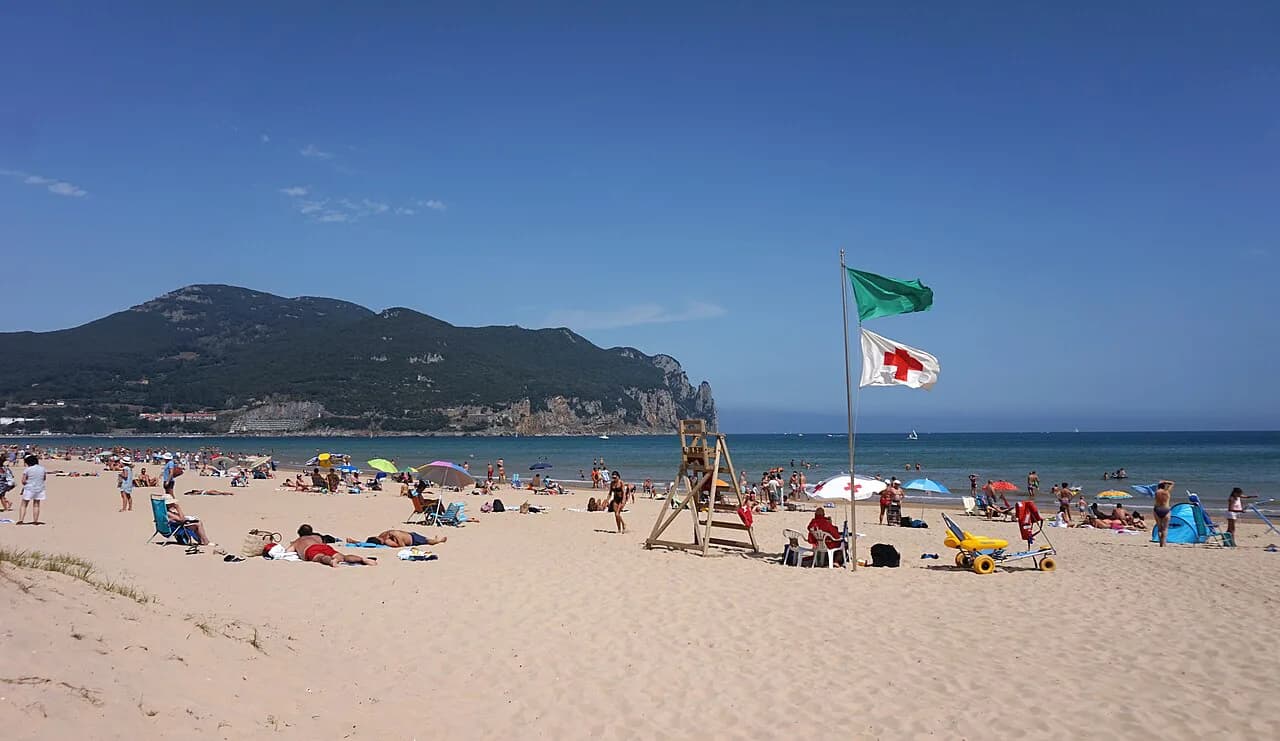 Laredo Beach, Cantabria: La Salvé Guide for Beach Days