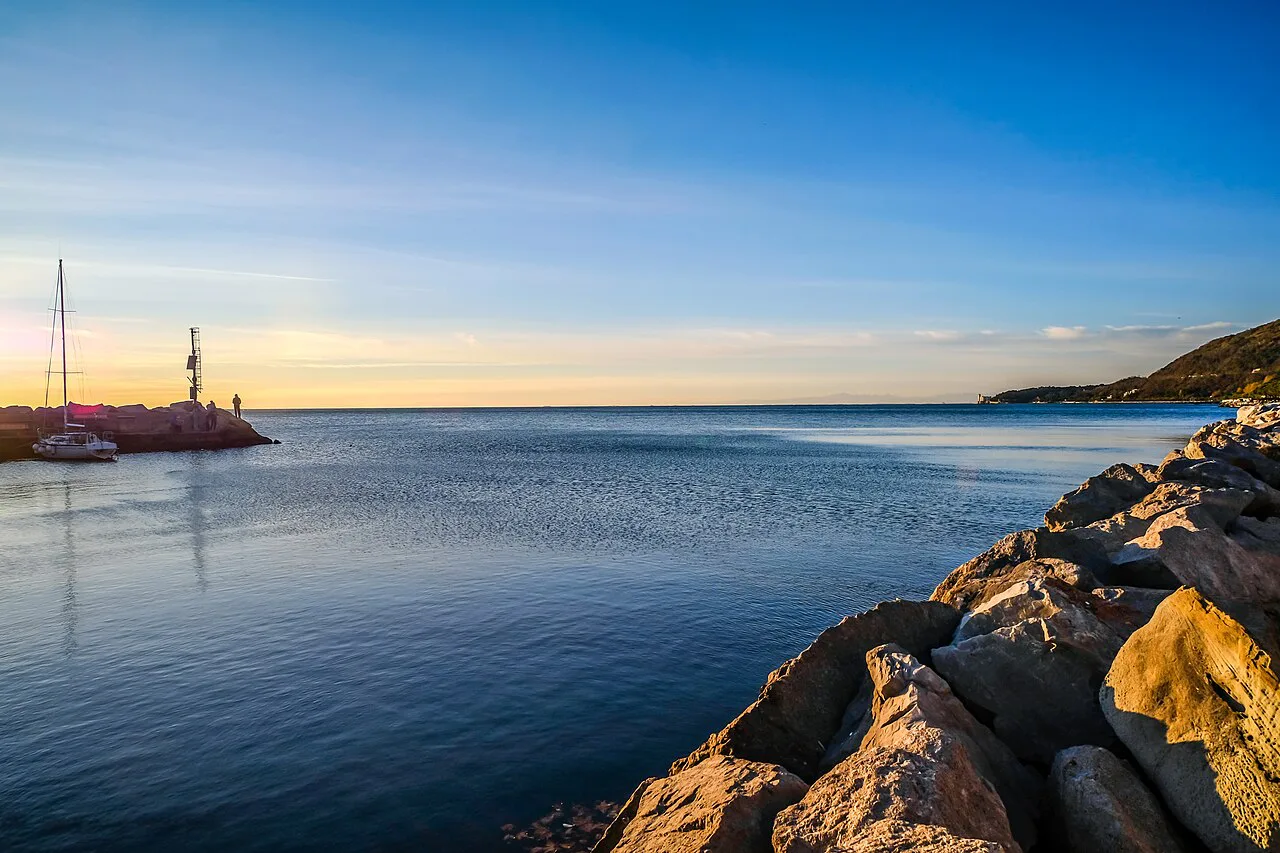Scenery, Trieste
