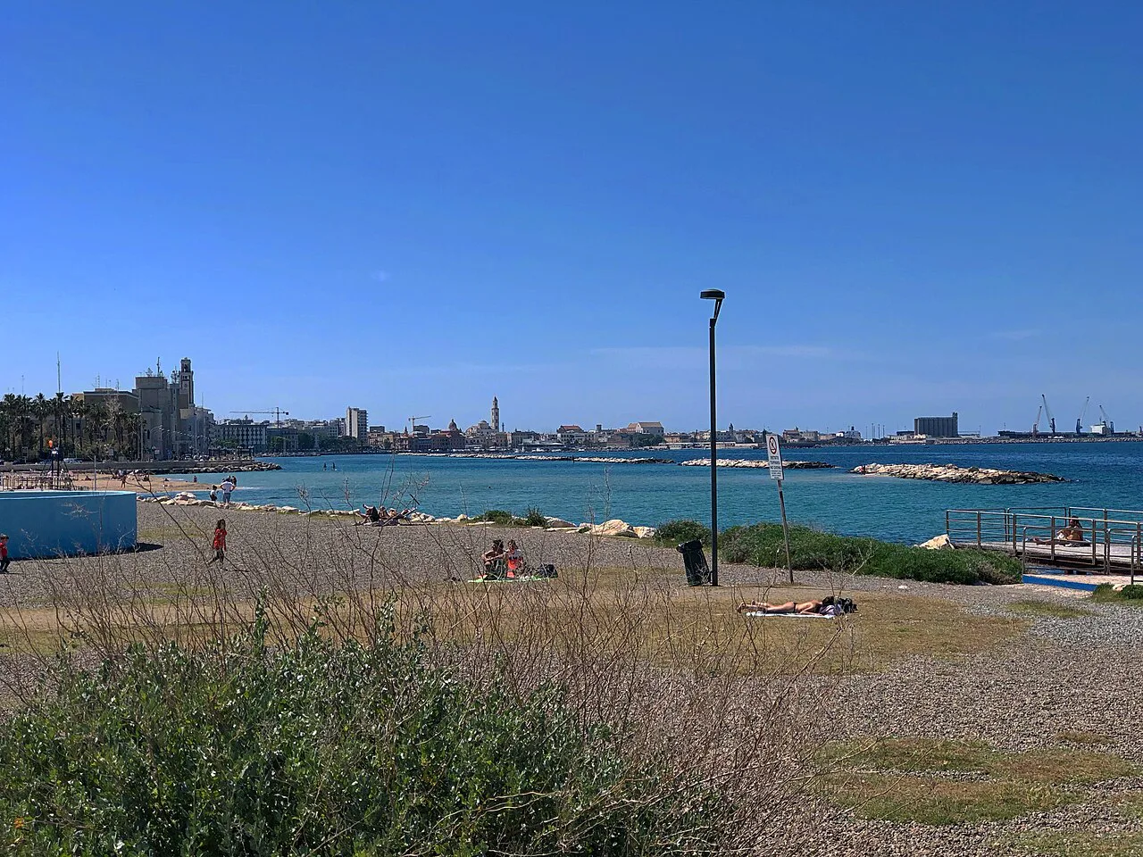 Spiaggia Pane e Pomodoro Bari
