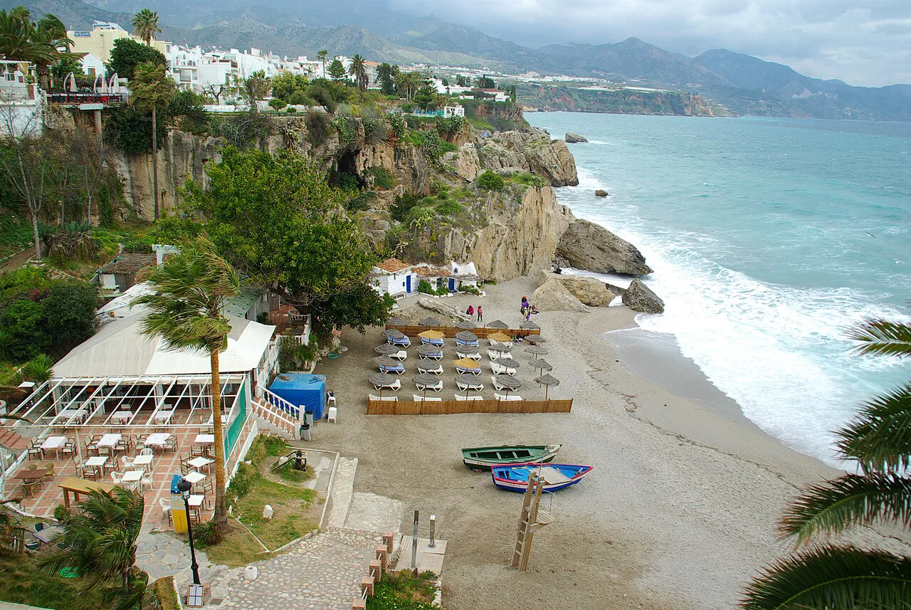 ® NERJA COSTA PLAYA CALAHONDA - panoramio