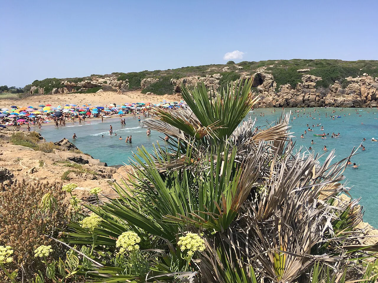 Spiaggia di Calamosche, versante destro, Noto