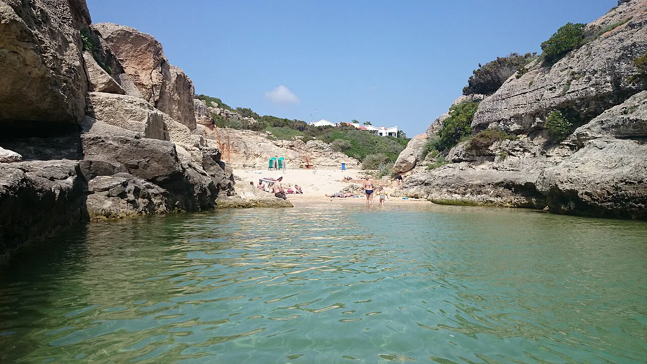 Carrer Valladolid, 29, Los Delfines, Illes Balears, Spain - panoramio, Menorca