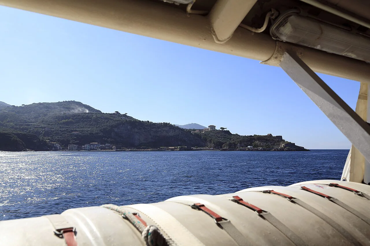 Marina di Puolo, Sorrento
