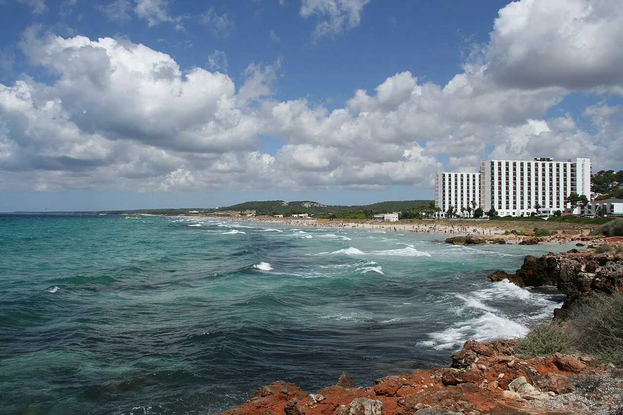 Playa de Son Bou (Menorca, 25 de julio de )