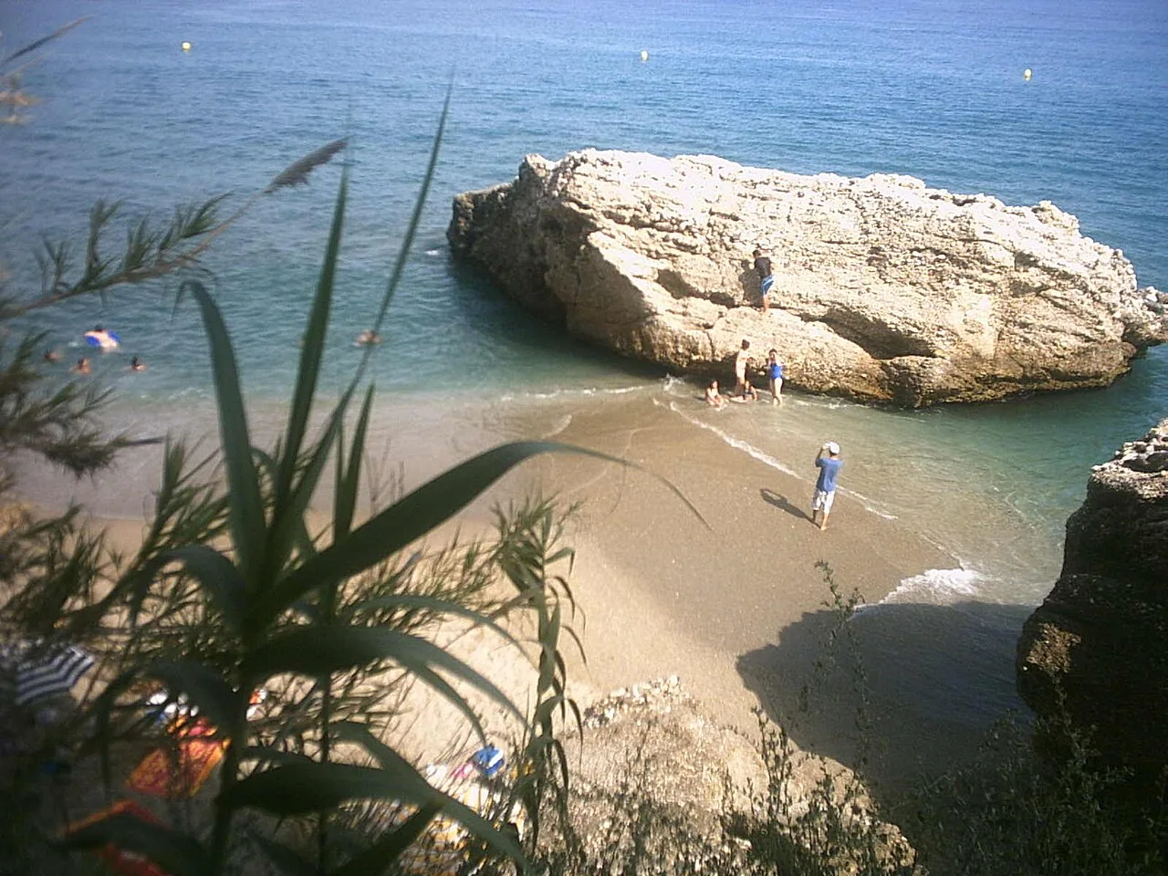 Floto playa nerja