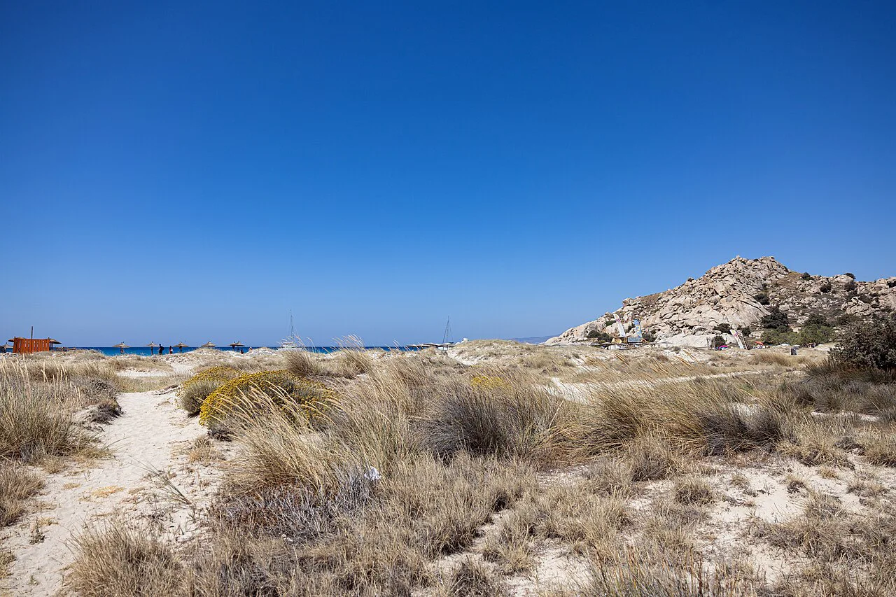 Naxos Mikri Vigla beach