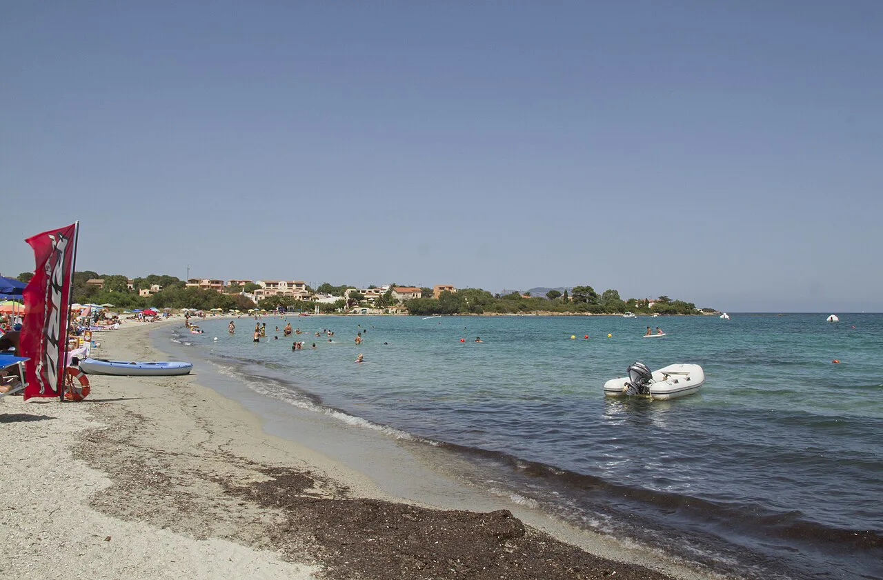 Pittulongu spiaggia - panoramio, Olbia