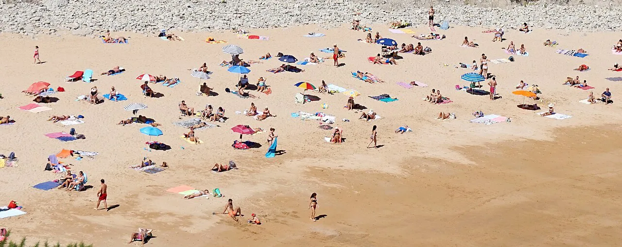 Playa de Mataleñas, Santander