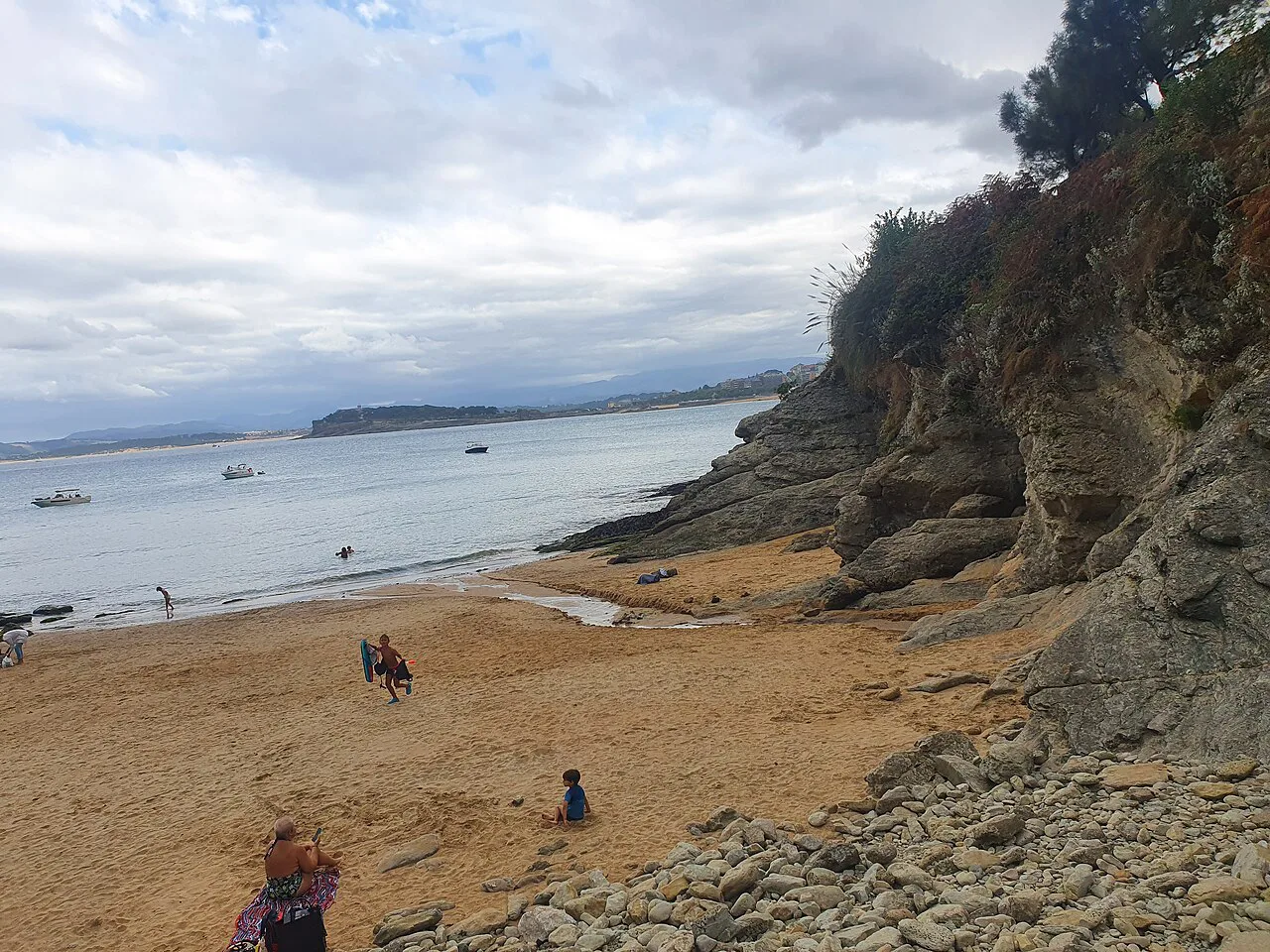 Small beach Playa de Los Molinucos in Santander